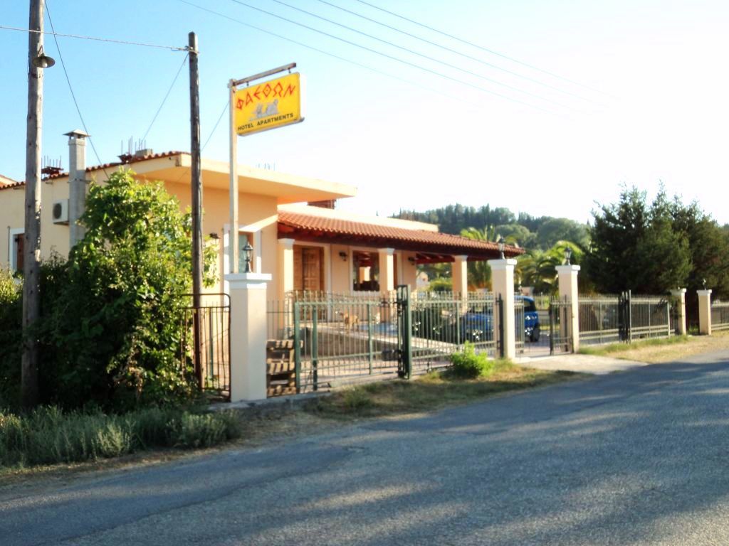 Aparthotel Faethon à Karousadhes  Extérieur photo